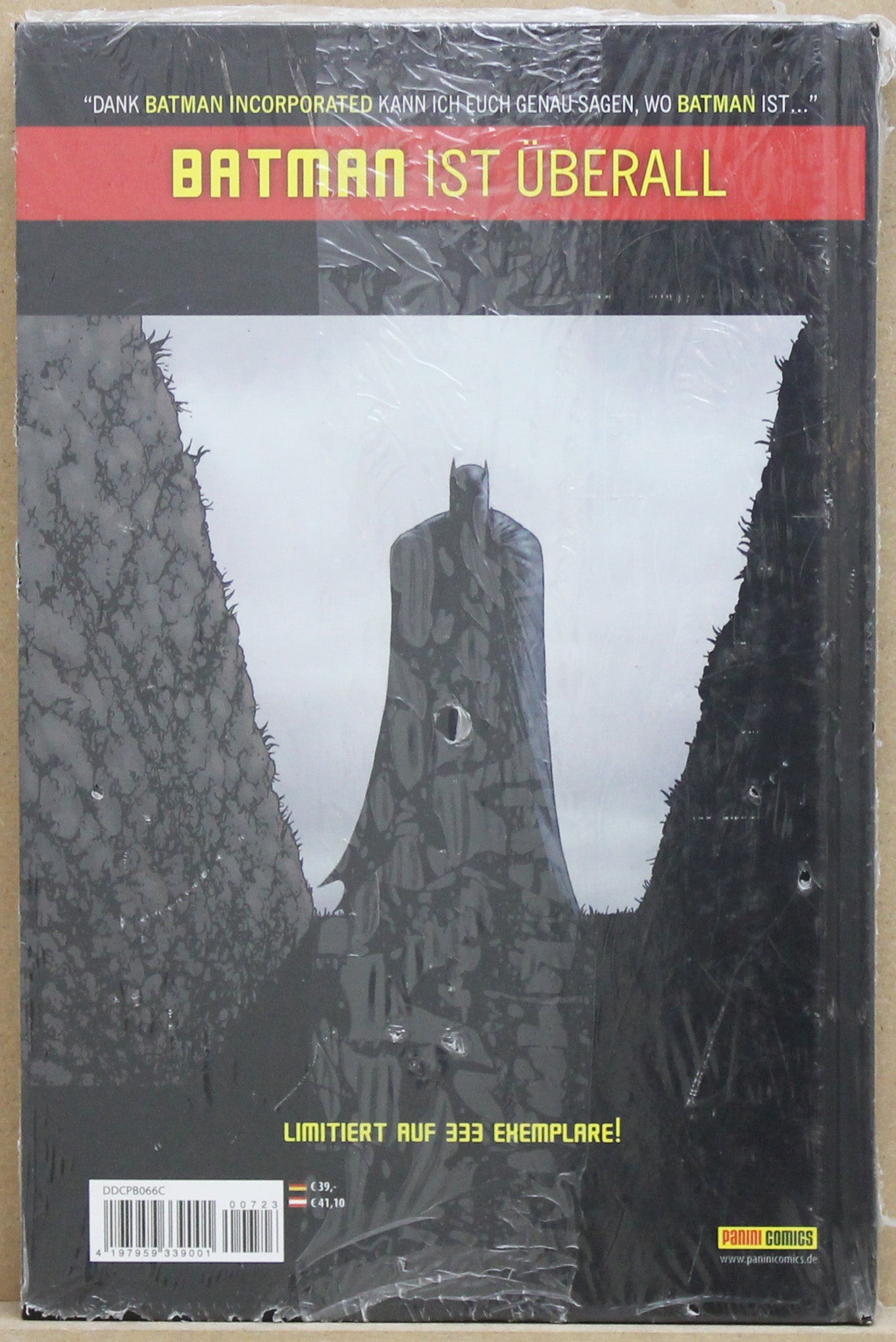 Batman Incorporated HC 2