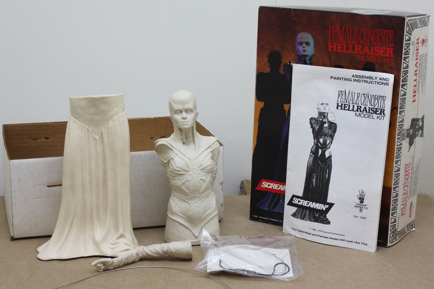 Hellraiser Model Figure Kit: Female Cenobite