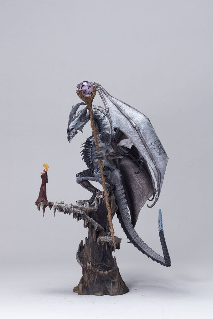 McFarlane's Dragons - Sorcerers Dragon Clan & Human Wizard