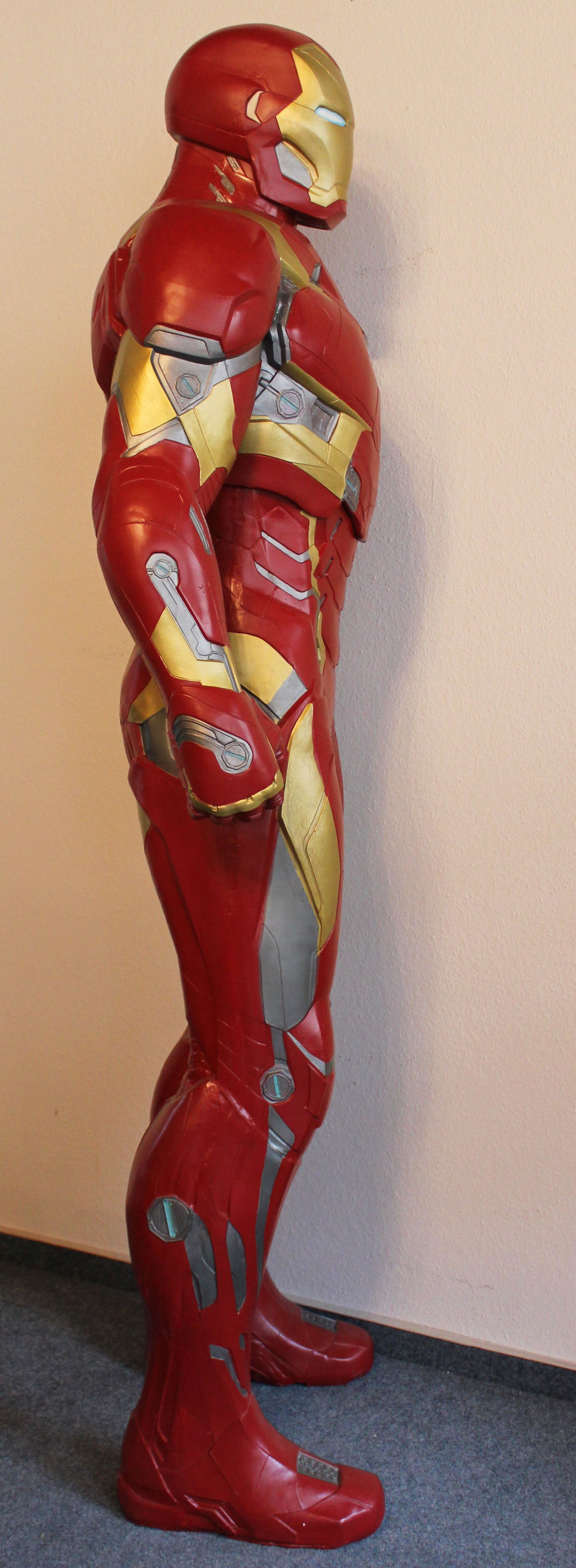 Iron Man Life-Size Statue