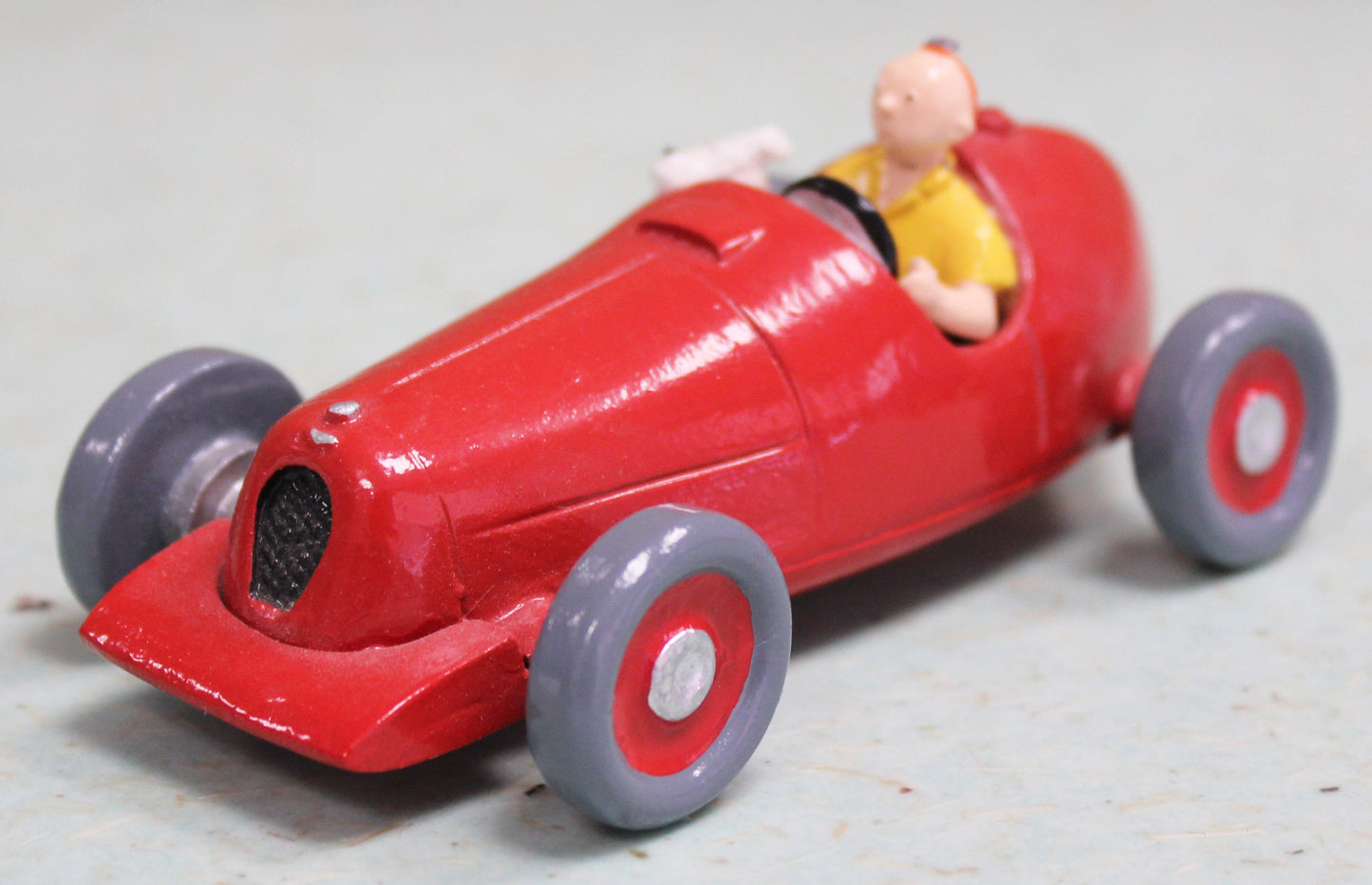 " Les Cigares Du Pharaon " Tintin et Milou en Voiture