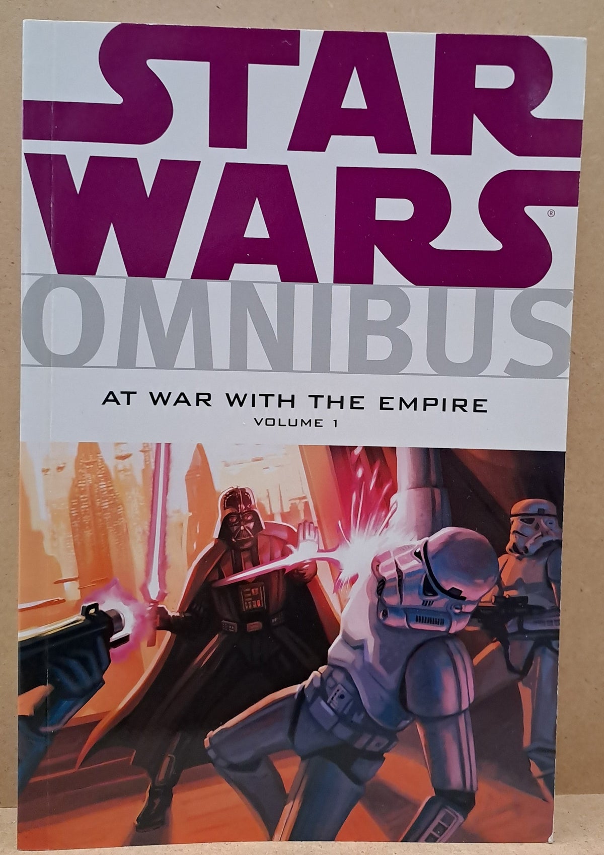 Star Wars Omnibus - At War With The Empire 1