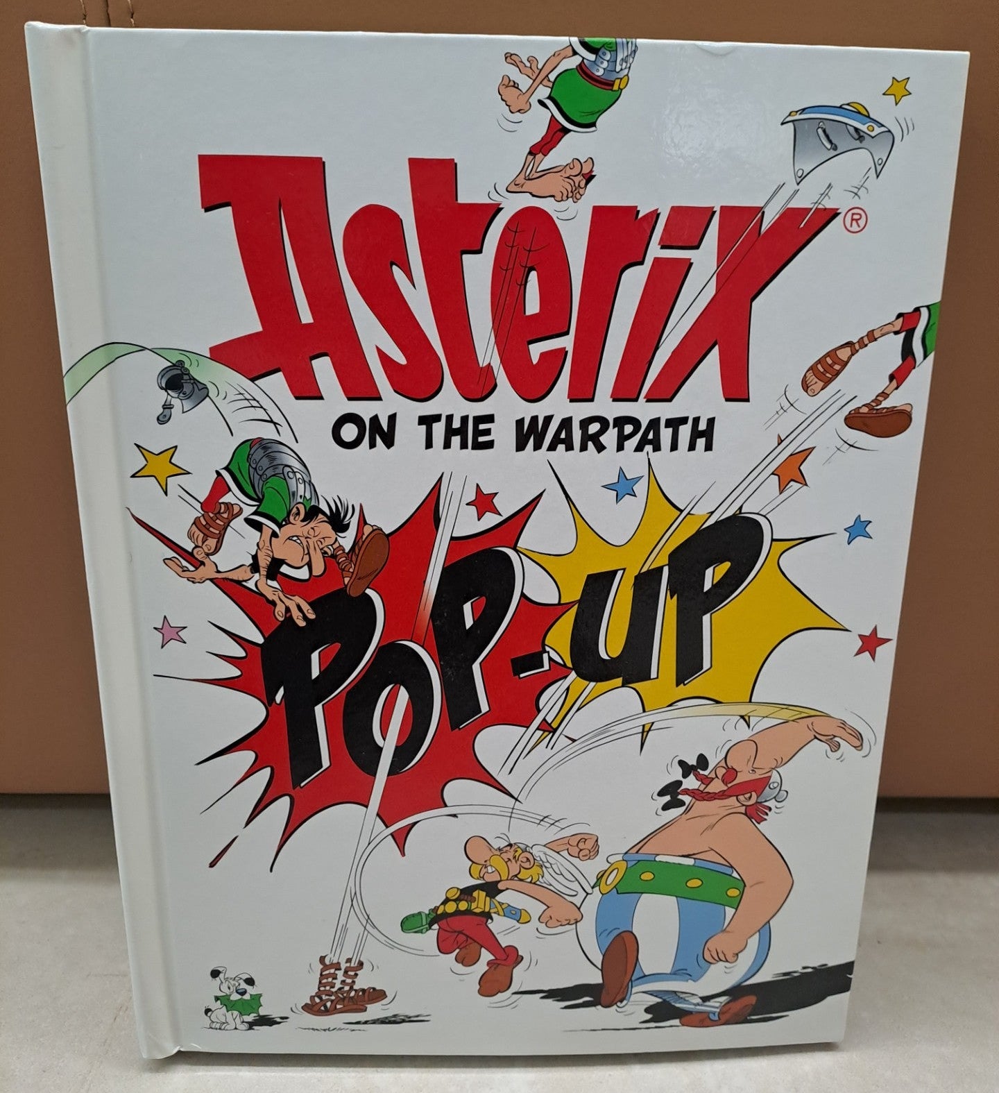 Asterix on the Warpath Pop-Up Buch