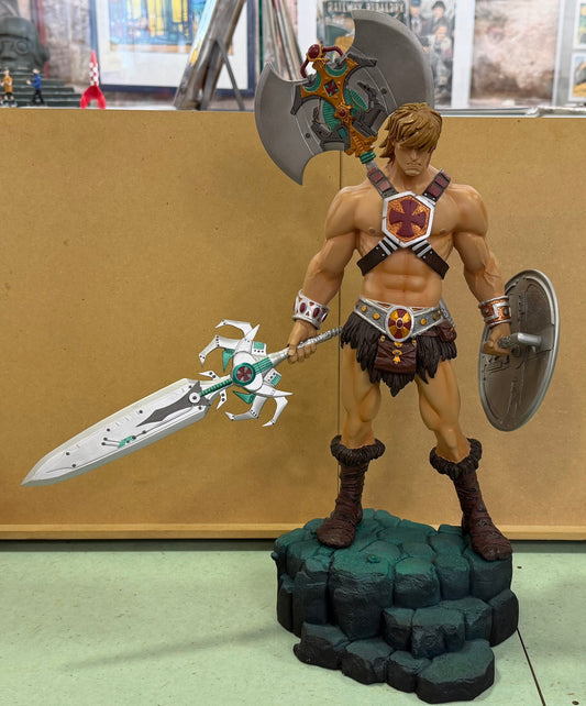 Masters of the Universe -  He-Man Resin (Neca)
