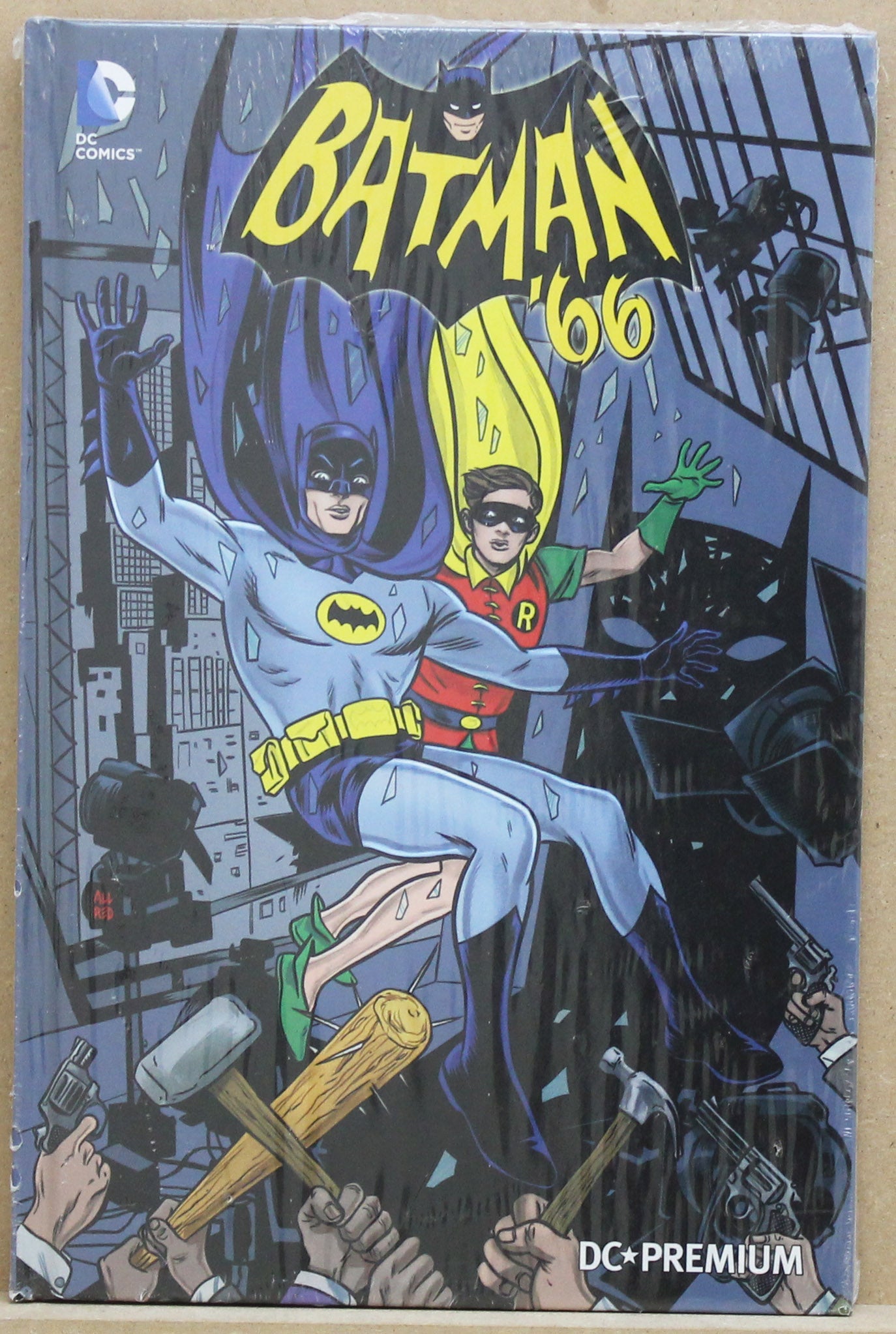 Batman 66 Band 3 - DC Premium HC 91