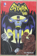 Lade das Bild in den Galerie-Viewer, Batman 66 Band 4 - DC Premium HC 92
