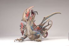 Lade das Bild in den Galerie-Viewer, McFarlane&#39;s Dragons - Hydra Dragon
