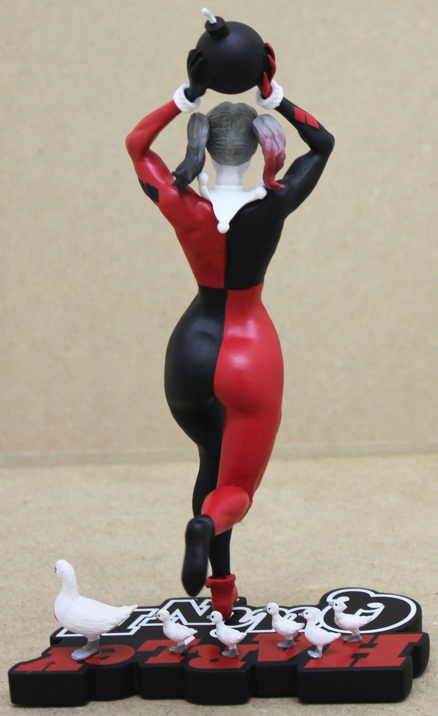 Harley Quinn Statue Red White & Black by Frank Cho