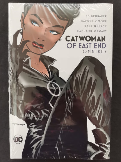 Catwoman Of East End Omnibus