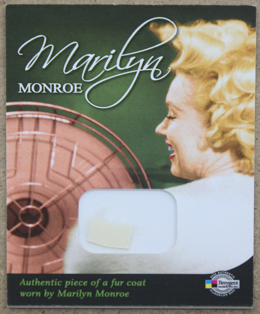 Marilyn Monroe worn fur coat piece relic memorabilia card 2008 Breygent