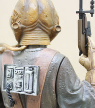 Lade das Bild in den Galerie-Viewer, Star Wars - The Bounty Hunter Series: Zuckuss
