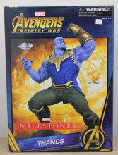 Lade das Bild in den Galerie-Viewer, Marvel Milestones Avengers Infinity War Thanos Statue
