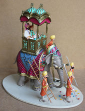 Lade das Bild in den Galerie-Viewer, Scène Triomphale : Eléphant Altesse
