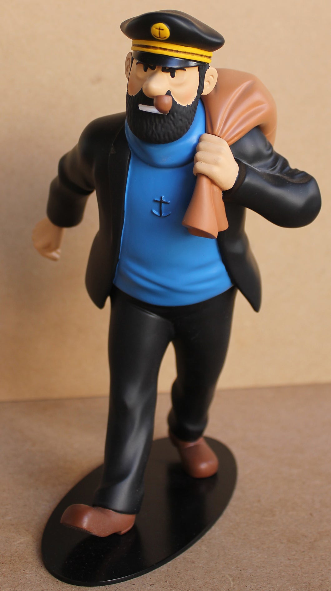 Tintin - Statuette Moulinsart Haddock sac