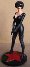 Lade das Bild in den Galerie-Viewer, Irina XIII

