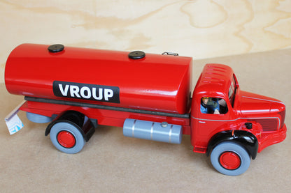 Spirou & Fantasio Vroup rouge - roter Tankwagen