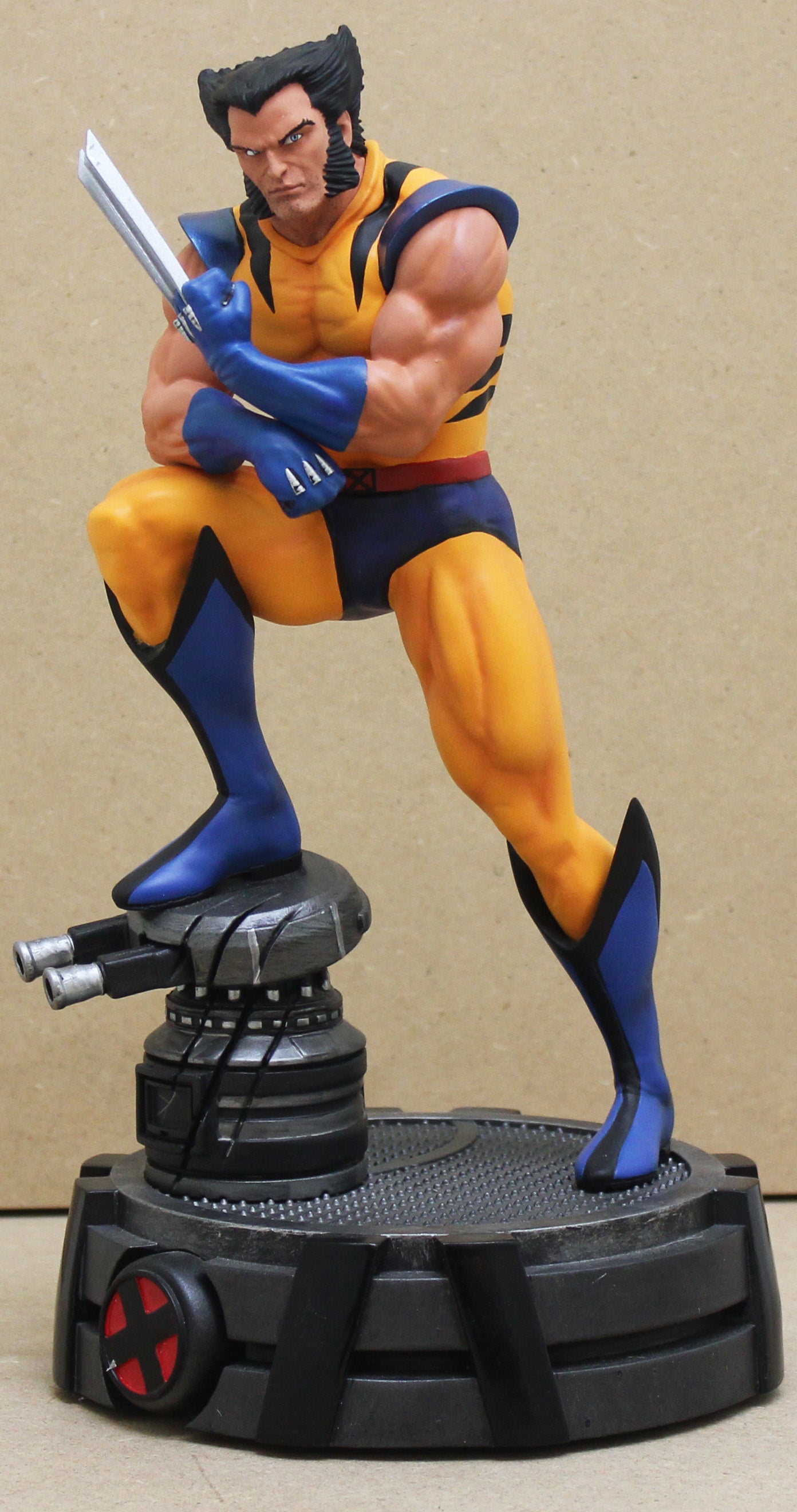 Wolverine Premier Collection Statue